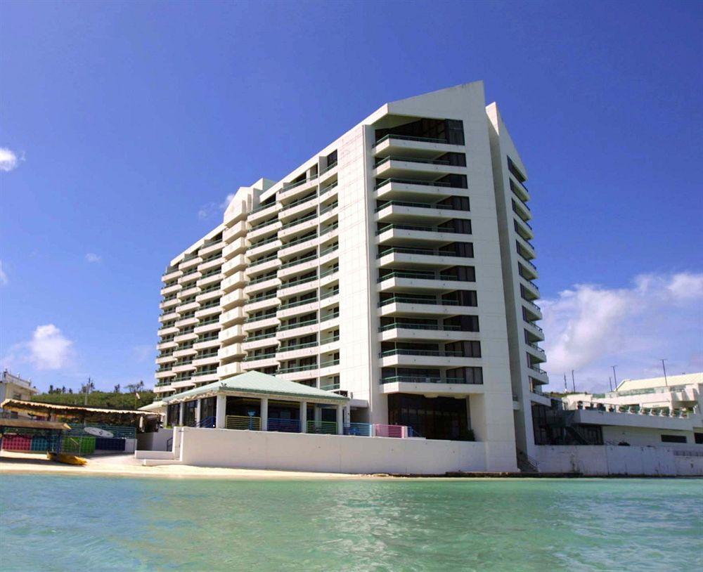 Alupang Beach Tower Tamuning Eksteriør bilde