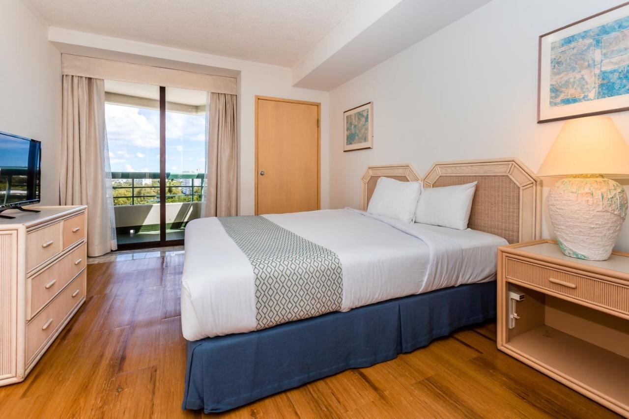 Alupang Beach Tower Tamuning Eksteriør bilde
